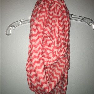 Infinity scarf